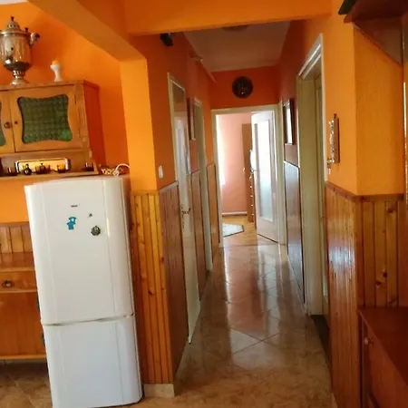 Gyongyi Apartman 게스트하우스 케츨리